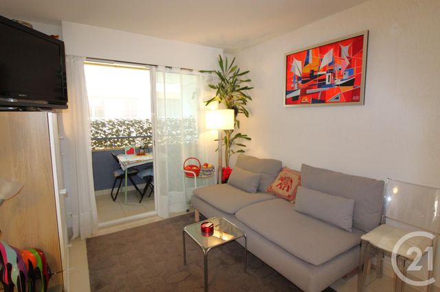 Appartement F2 à vendre - 2 pièces - 32.0 m2 - MENTON - 06 - PROVENCE-ALPES-COTE-D-AZUR - Century 21 Agence Molière