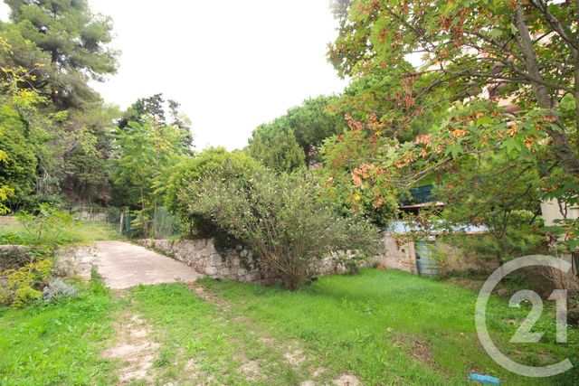 Appartement F5 à vendre - 5 pièces - 102.64 m2 - ROQUEBRUNE CAP MARTIN - 06 - PROVENCE-ALPES-COTE-D-AZUR - Century 21 Agence Molière