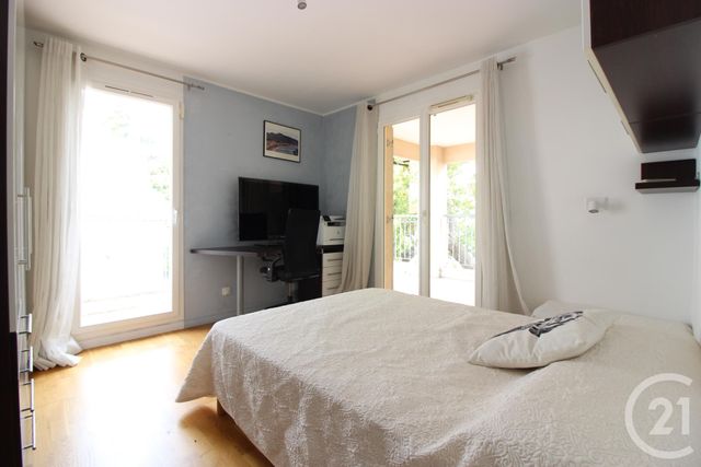 Appartement F5 à vendre - 5 pièces - 148.73 m2 - ROQUEBRUNE CAP MARTIN - 06 - PROVENCE-ALPES-COTE-D-AZUR - Century 21 Agence Molière