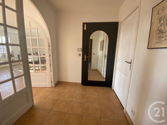Appartement F5 à vendre - 5 pièces - 148.73 m2 - ROQUEBRUNE CAP MARTIN - 06 - PROVENCE-ALPES-COTE-D-AZUR - Century 21 Agence Molière
