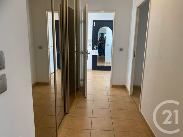 Appartement F5 à vendre - 5 pièces - 148.73 m2 - ROQUEBRUNE CAP MARTIN - 06 - PROVENCE-ALPES-COTE-D-AZUR - Century 21 Agence Molière