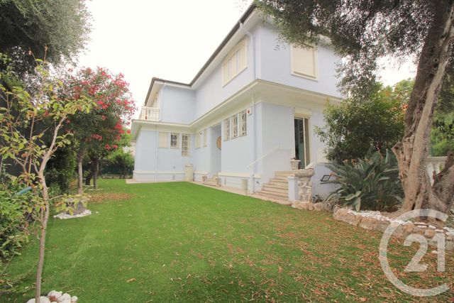 maison à vendre - 7 pièces - 300.0 m2 - MENTON - 06 - PROVENCE-ALPES-COTE-D-AZUR - Century 21 Agence Molière