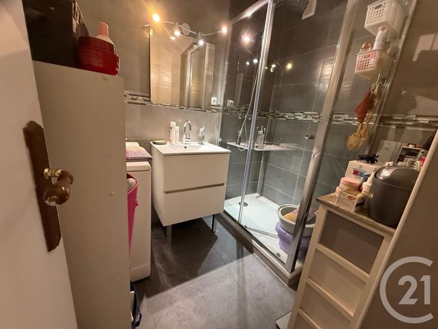 Appartement F2 à vendre - 2 pièces - 48.0 m2 - MENTON - 06 - PROVENCE-ALPES-COTE-D-AZUR - Century 21 Agence Molière