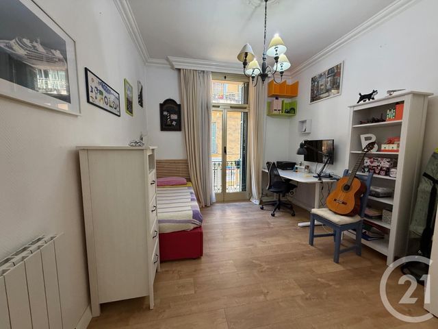 Appartement T4 à vendre - 4 pièces - 70.5 m2 - MENTON - 06 - PROVENCE-ALPES-COTE-D-AZUR - Century 21 Agence Molière