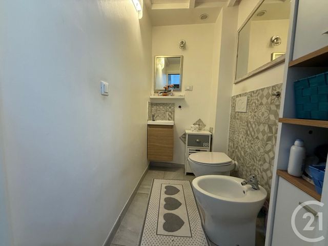 Appartement T4 à vendre - 4 pièces - 70.5 m2 - MENTON - 06 - PROVENCE-ALPES-COTE-D-AZUR - Century 21 Agence Molière