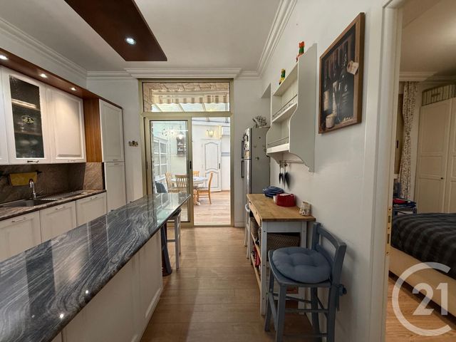 Appartement T4 à vendre - 4 pièces - 70.5 m2 - MENTON - 06 - PROVENCE-ALPES-COTE-D-AZUR - Century 21 Agence Molière