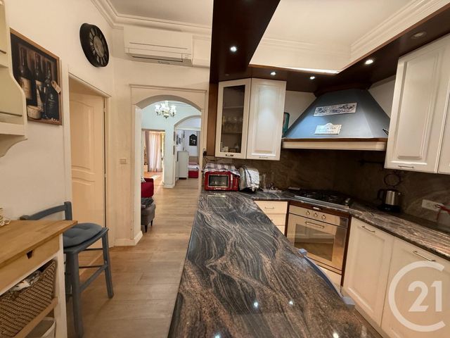 Appartement T4 à vendre - 4 pièces - 70.5 m2 - MENTON - 06 - PROVENCE-ALPES-COTE-D-AZUR - Century 21 Agence Molière