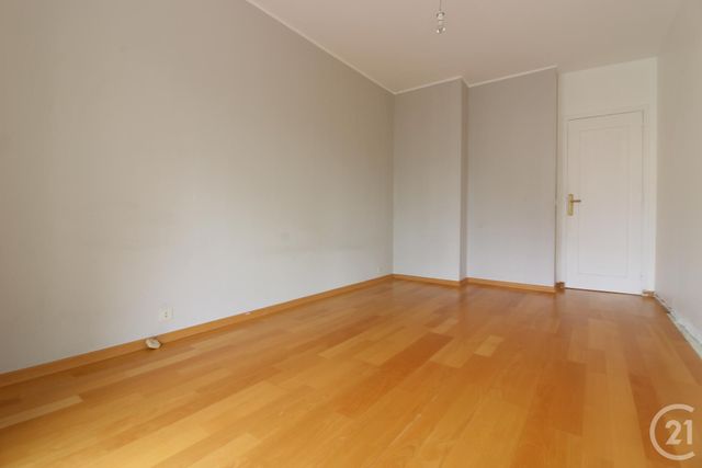 Appartement F3 à vendre - 3 pièces - 78.74 m2 - ROQUEBRUNE CAP MARTIN - 06 - PROVENCE-ALPES-COTE-D-AZUR - Century 21 Agence Molière