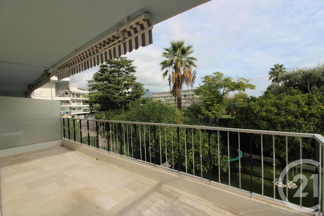 Appartement F3 à vendre - 3 pièces - 78.74 m2 - ROQUEBRUNE CAP MARTIN - 06 - PROVENCE-ALPES-COTE-D-AZUR - Century 21 Agence Molière