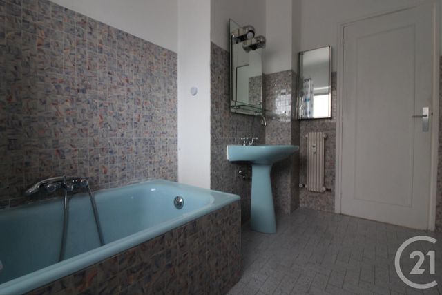 Appartement F3 à vendre - 3 pièces - 78.74 m2 - ROQUEBRUNE CAP MARTIN - 06 - PROVENCE-ALPES-COTE-D-AZUR - Century 21 Agence Molière