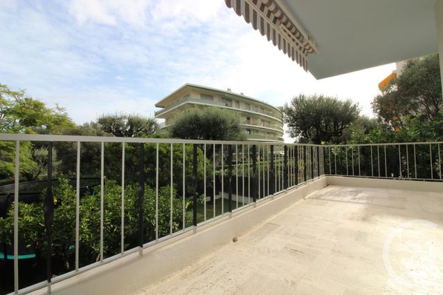 Appartement F3 à vendre - 3 pièces - 78.74 m2 - ROQUEBRUNE CAP MARTIN - 06 - PROVENCE-ALPES-COTE-D-AZUR - Century 21 Agence Molière