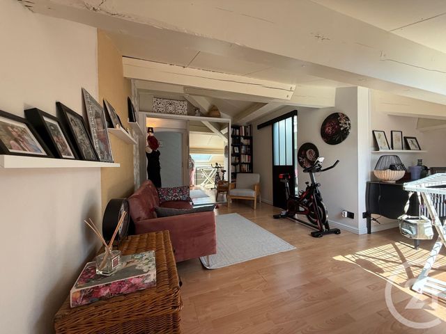 Appartement F3 bis à vendre - 4 pièces - 90.0 m2 - ROQUEBRUNE CAP MARTIN - 06 - PROVENCE-ALPES-COTE-D-AZUR - Century 21 Agence Molière