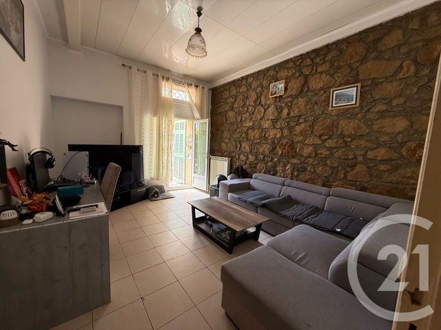 Afficher la photo en grand Appartement F2 bis à vendre - 3 pièces - 60.03 m2 - MENTON - 06 - PROVENCE-ALPES-COTE-D-AZUR - Century 21 Agence Molière
