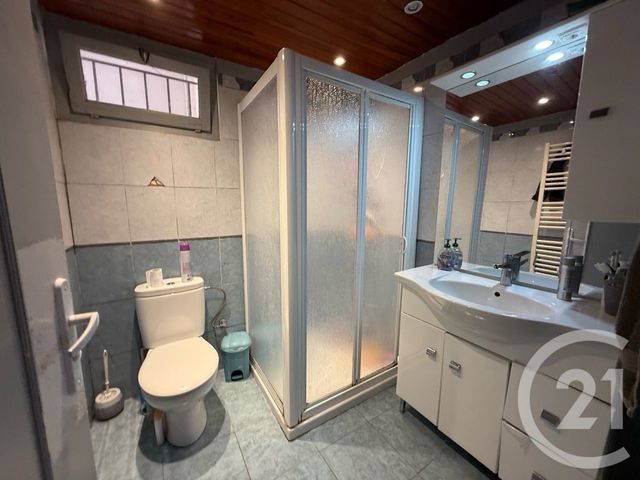 Afficher la photo en grand Appartement F2 bis à vendre - 3 pièces - 60.03 m2 - MENTON - 06 - PROVENCE-ALPES-COTE-D-AZUR - Century 21 Agence Molière