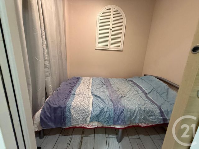 Appartement Studio à vendre - 1 pièce - 32.5 m2 - ROQUEBRUNE CAP MARTIN - 06 - PROVENCE-ALPES-COTE-D-AZUR - Century 21 Agence Molière