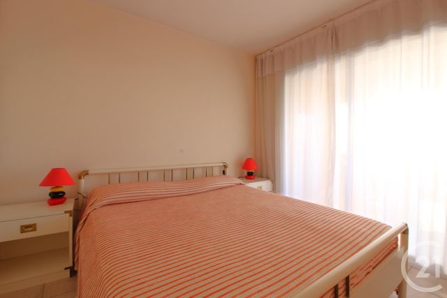 Appartement F2 à vendre - 2 pièces - 44.0 m2 - ROQUEBRUNE CAP MARTIN - 06 - PROVENCE-ALPES-COTE-D-AZUR - Century 21 Agence Molière