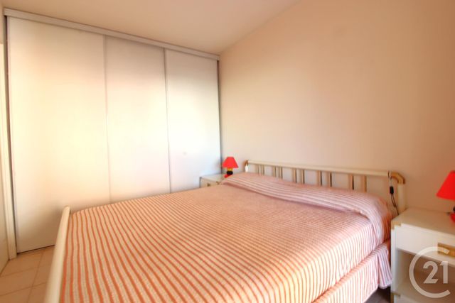 Appartement F2 à vendre - 2 pièces - 44.0 m2 - ROQUEBRUNE CAP MARTIN - 06 - PROVENCE-ALPES-COTE-D-AZUR - Century 21 Agence Molière