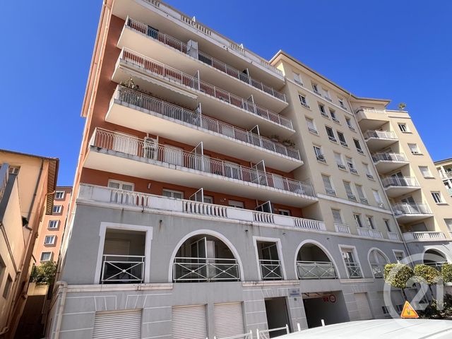 Afficher la photo en grand Appartement F2 à vendre - 2 pièces - 34.0 m2 - BEAUSOLEIL - 06 - PROVENCE-ALPES-COTE-D-AZUR - Century 21 Agence Molière