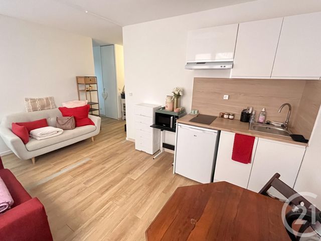 Afficher la photo en grand Appartement F2 à vendre - 2 pièces - 34.0 m2 - BEAUSOLEIL - 06 - PROVENCE-ALPES-COTE-D-AZUR - Century 21 Agence Molière