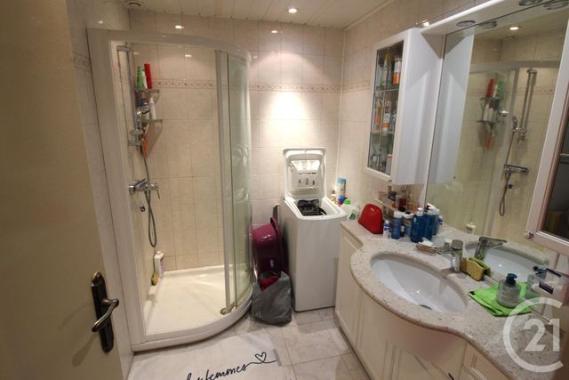 Appartement à vendre - 3 pièces - 74.3 m2 - MENTON - 06 - PROVENCE-ALPES-COTE-D-AZUR - Century 21 Agence Molière