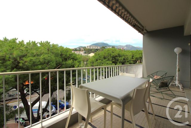 Afficher la photo en grand Appartement F3 à vendre - 3 pièces - 74.0 m2 - MENTON - 06 - PROVENCE-ALPES-COTE-D-AZUR - Century 21 Agence Molière