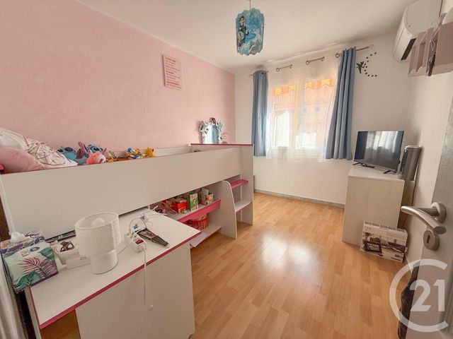 Appartement F3 à vendre - 3 pièces - 57.14 m2 - ROQUEBRUNE CAP MARTIN - 06 - PROVENCE-ALPES-COTE-D-AZUR - Century 21 Agence Molière