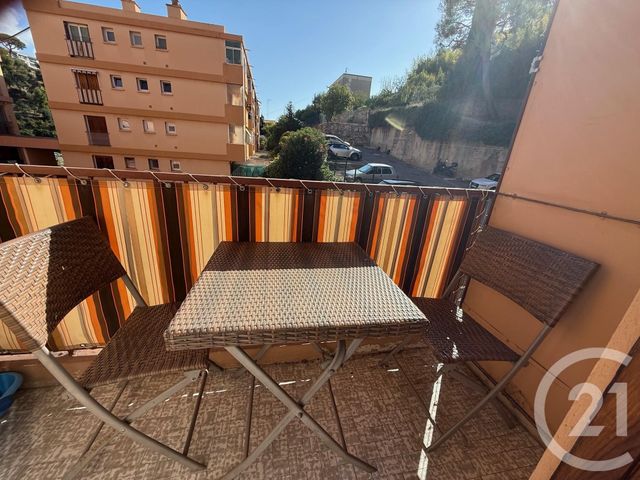 Appartement F3 à vendre - 3 pièces - 57.14 m2 - ROQUEBRUNE CAP MARTIN - 06 - PROVENCE-ALPES-COTE-D-AZUR - Century 21 Agence Molière