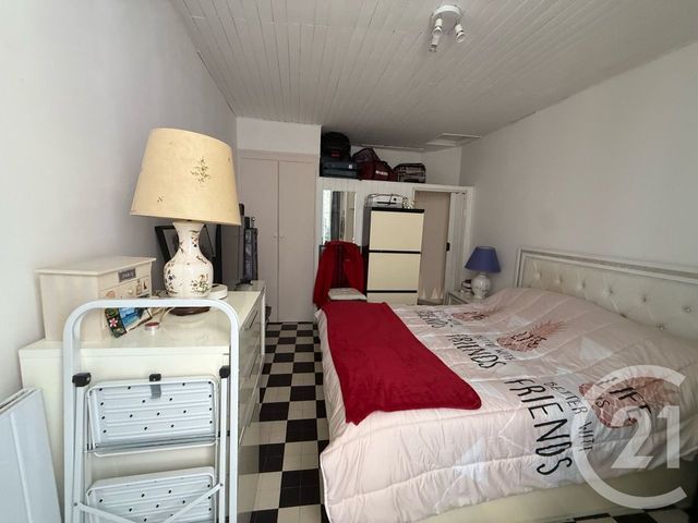 Afficher la photo en grand maison à vendre - 2 pièces - 28.0 m2 - MENTON - 06 - PROVENCE-ALPES-COTE-D-AZUR - Century 21 Agence Molière