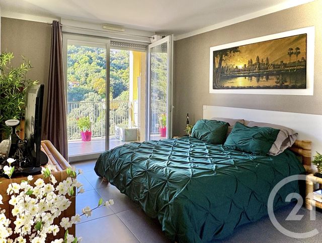 Appartement F4 à vendre - 4 pièces - 92.32 m2 - MENTON - 06 - PROVENCE-ALPES-COTE-D-AZUR - Century 21 Agence Molière