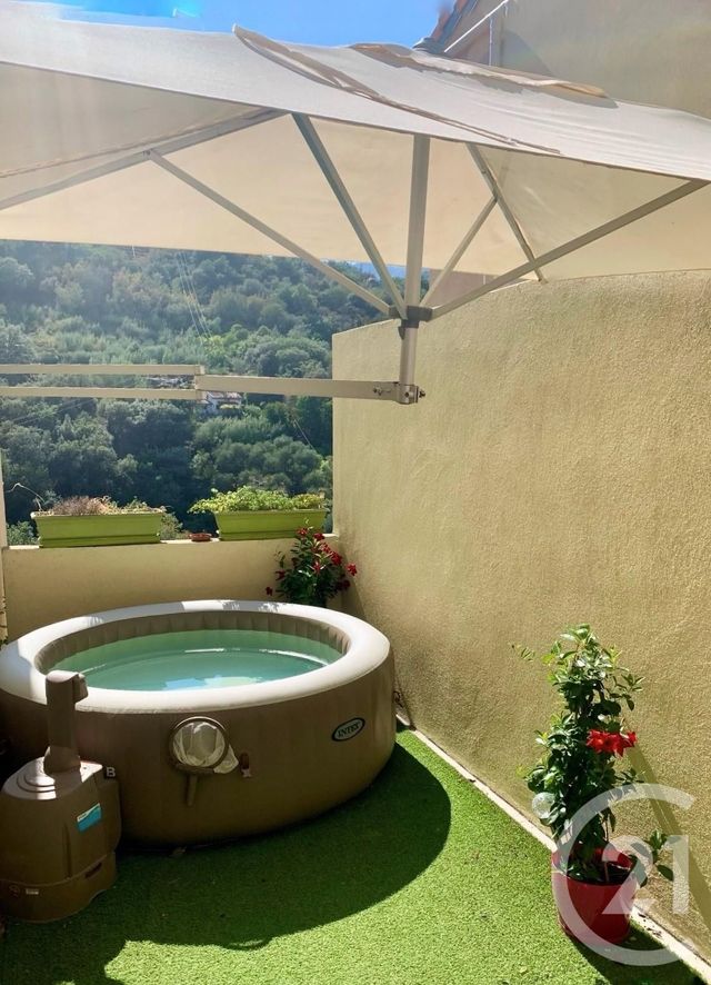 Appartement F4 à vendre - 4 pièces - 92.32 m2 - MENTON - 06 - PROVENCE-ALPES-COTE-D-AZUR - Century 21 Agence Molière
