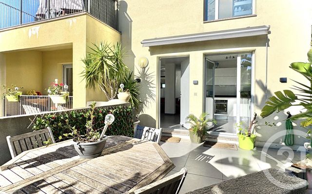 Appartement F4 à vendre - 4 pièces - 92.32 m2 - MENTON - 06 - PROVENCE-ALPES-COTE-D-AZUR - Century 21 Agence Molière