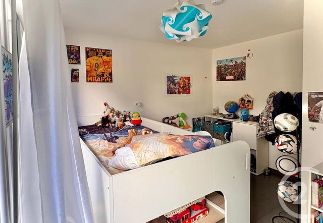 Appartement F4 à vendre - 4 pièces - 92.32 m2 - MENTON - 06 - PROVENCE-ALPES-COTE-D-AZUR - Century 21 Agence Molière