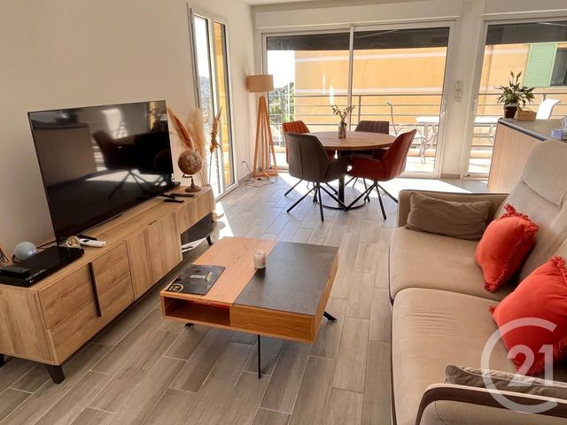 Appartement Duplex à vendre - 4 pièces - 66.0 m2 - GORBIO - 06 - PROVENCE-ALPES-COTE-D-AZUR - Century 21 Agence Molière