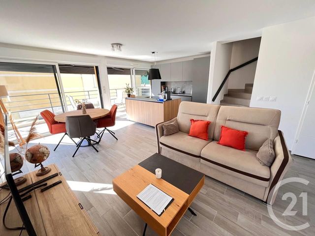 Appartement Duplex à vendre - 4 pièces - 66.0 m2 - GORBIO - 06 - PROVENCE-ALPES-COTE-D-AZUR - Century 21 Agence Molière