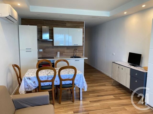 Afficher la photo en grand Appartement F2 à vendre - 2 pièces - 38.99 m2 - MENTON - 06 - PROVENCE-ALPES-COTE-D-AZUR - Century 21 Agence Molière