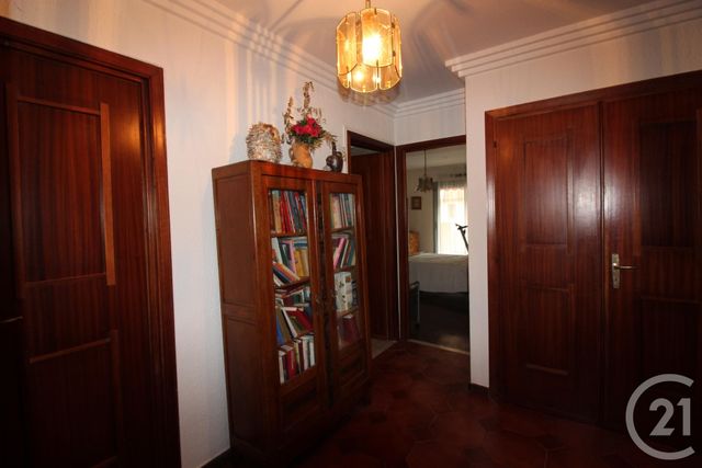 Afficher la photo en grand Appartement F4 à vendre - 4 pièces - 103.0 m2 - MENTON - 06 - PROVENCE-ALPES-COTE-D-AZUR - Century 21 Agence Molière