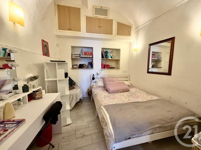 Appartement F2 bis à vendre - 3 pièces - 53.8 m2 - MENTON - 06 - PROVENCE-ALPES-COTE-D-AZUR - Century 21 Agence Molière