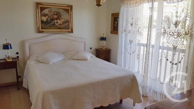 Appartement F4 à vendre - 4 pièces - 94.46 m2 - MENTON - 06 - PROVENCE-ALPES-COTE-D-AZUR - Century 21 Agence Molière