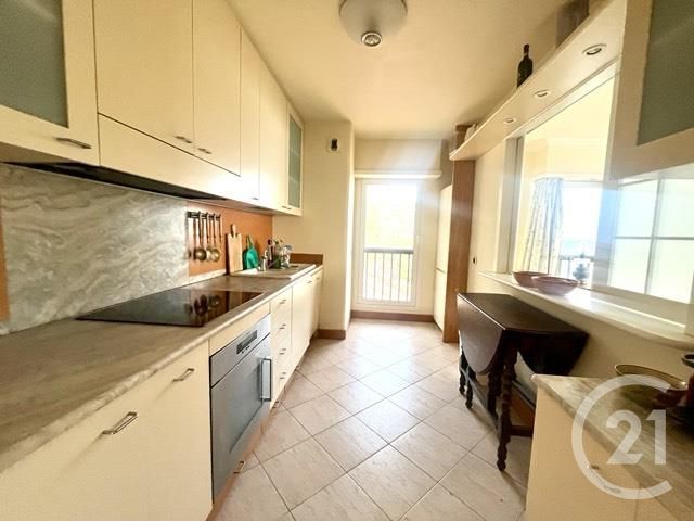 Appartement F4 à vendre - 4 pièces - 94.46 m2 - MENTON - 06 - PROVENCE-ALPES-COTE-D-AZUR - Century 21 Agence Molière