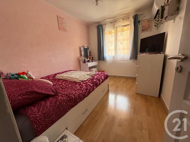 Appartement F3 à vendre - 3 pièces - 57.14 m2 - ROQUEBRUNE CAP MARTIN - 06 - PROVENCE-ALPES-COTE-D-AZUR - Century 21 Agence Molière