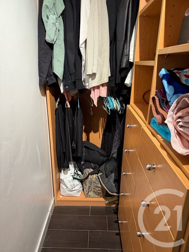 Appartement F3 à vendre - 3 pièces - 57.14 m2 - ROQUEBRUNE CAP MARTIN - 06 - PROVENCE-ALPES-COTE-D-AZUR - Century 21 Agence Molière