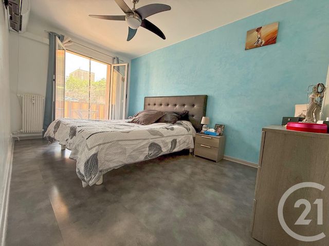 Appartement F3 à vendre - 3 pièces - 57.14 m2 - ROQUEBRUNE CAP MARTIN - 06 - PROVENCE-ALPES-COTE-D-AZUR - Century 21 Agence Molière