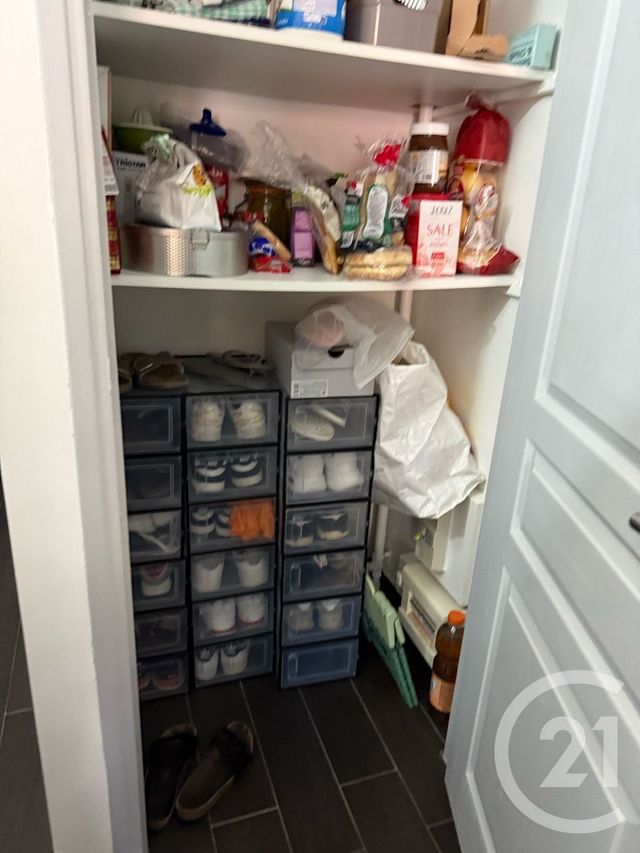 Appartement F3 à vendre - 3 pièces - 57.14 m2 - ROQUEBRUNE CAP MARTIN - 06 - PROVENCE-ALPES-COTE-D-AZUR - Century 21 Agence Molière