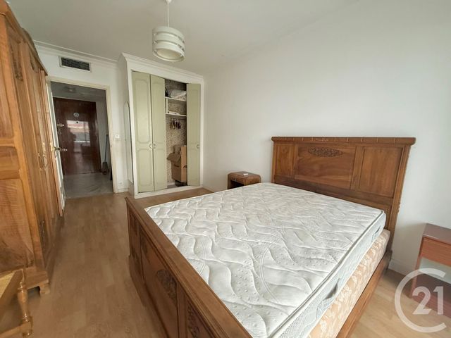 Appartement F2 à vendre - 2 pièces - 54.8 m2 - MENTON - 06 - PROVENCE-ALPES-COTE-D-AZUR - Century 21 Agence Molière