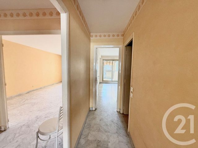 Appartement F3 à vendre - 3 pièces - 66.4 m2 - MENTON - 06 - PROVENCE-ALPES-COTE-D-AZUR - Century 21 Agence Molière