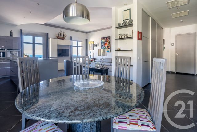 Appartement F3 à vendre - 3 pièces - 105.04 m2 - MENTON - 06 - PROVENCE-ALPES-COTE-D-AZUR - Century 21 Agence Molière