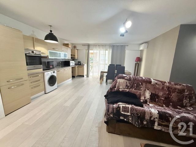 Appartement F2 à vendre - 2 pièces - 54.8 m2 - MENTON - 06 - PROVENCE-ALPES-COTE-D-AZUR - Century 21 Agence Molière