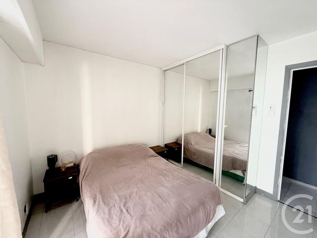 Appartement F2 à vendre - 2 pièces - 54.8 m2 - MENTON - 06 - PROVENCE-ALPES-COTE-D-AZUR - Century 21 Agence Molière