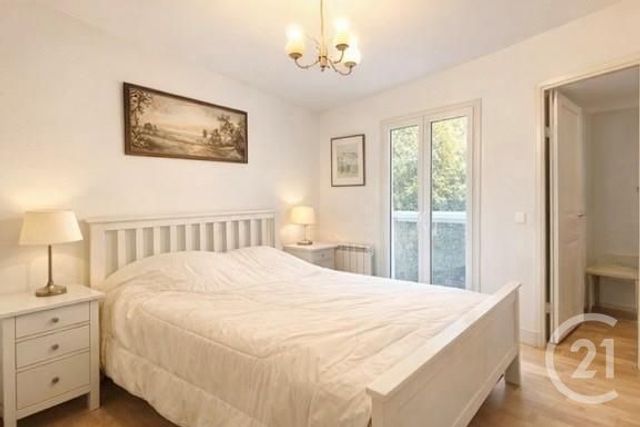 Appartement F4 à vendre - 4 pièces - 86.35 m2 - MENTON - 06 - PROVENCE-ALPES-COTE-D-AZUR - Century 21 Agence Molière