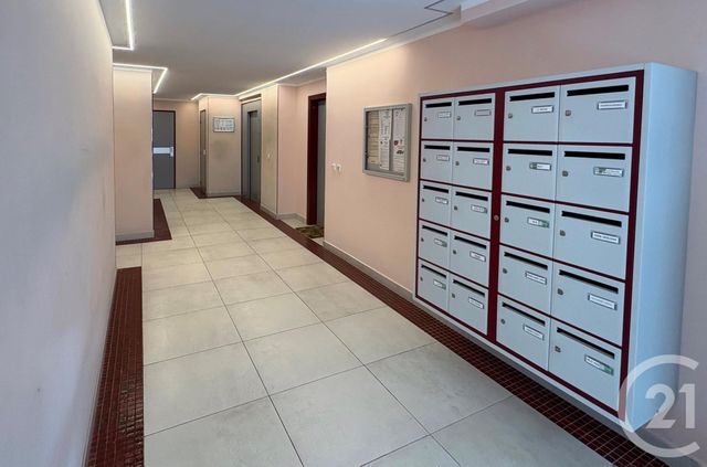 Appartement F4 à vendre - 4 pièces - 86.35 m2 - MENTON - 06 - PROVENCE-ALPES-COTE-D-AZUR - Century 21 Agence Molière